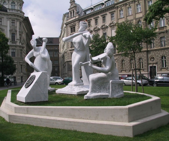 2001 Monumento a Vivaldi in Vienna